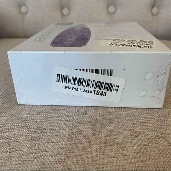 Microderm Glo Diamond Microdermabrasion and Suction Tool Purple & Peptide Serum - Picture 9 of 15